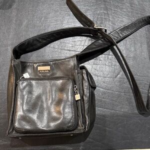 Perlina Black Leather Messenger Bag
